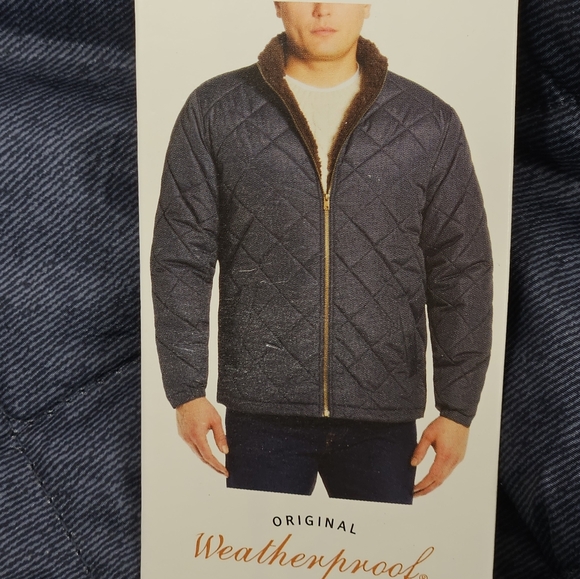 Barn Jacket By Weatherproof ~ quilted waterproof blue w/ brown sherpa lining - Picture 4 of 16